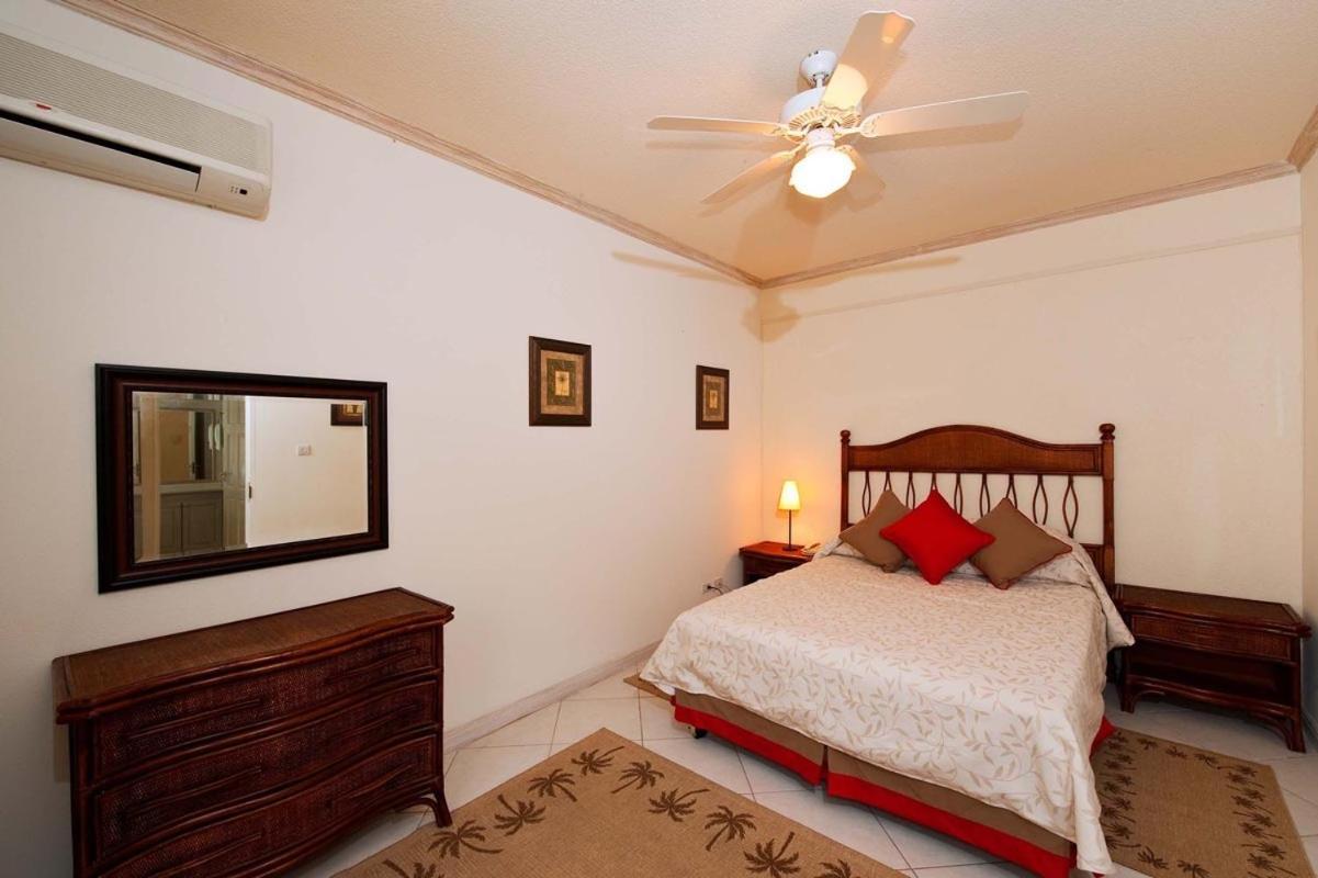 Casual Beachfront Studio With Pool Apts Apartment Bridgetown Exterior photo