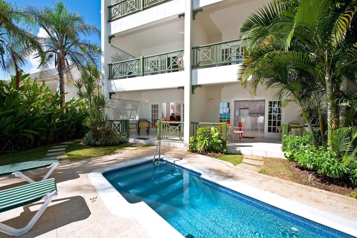 Casual Beachfront Studio With Pool Apts Apartment Bridgetown Exterior photo